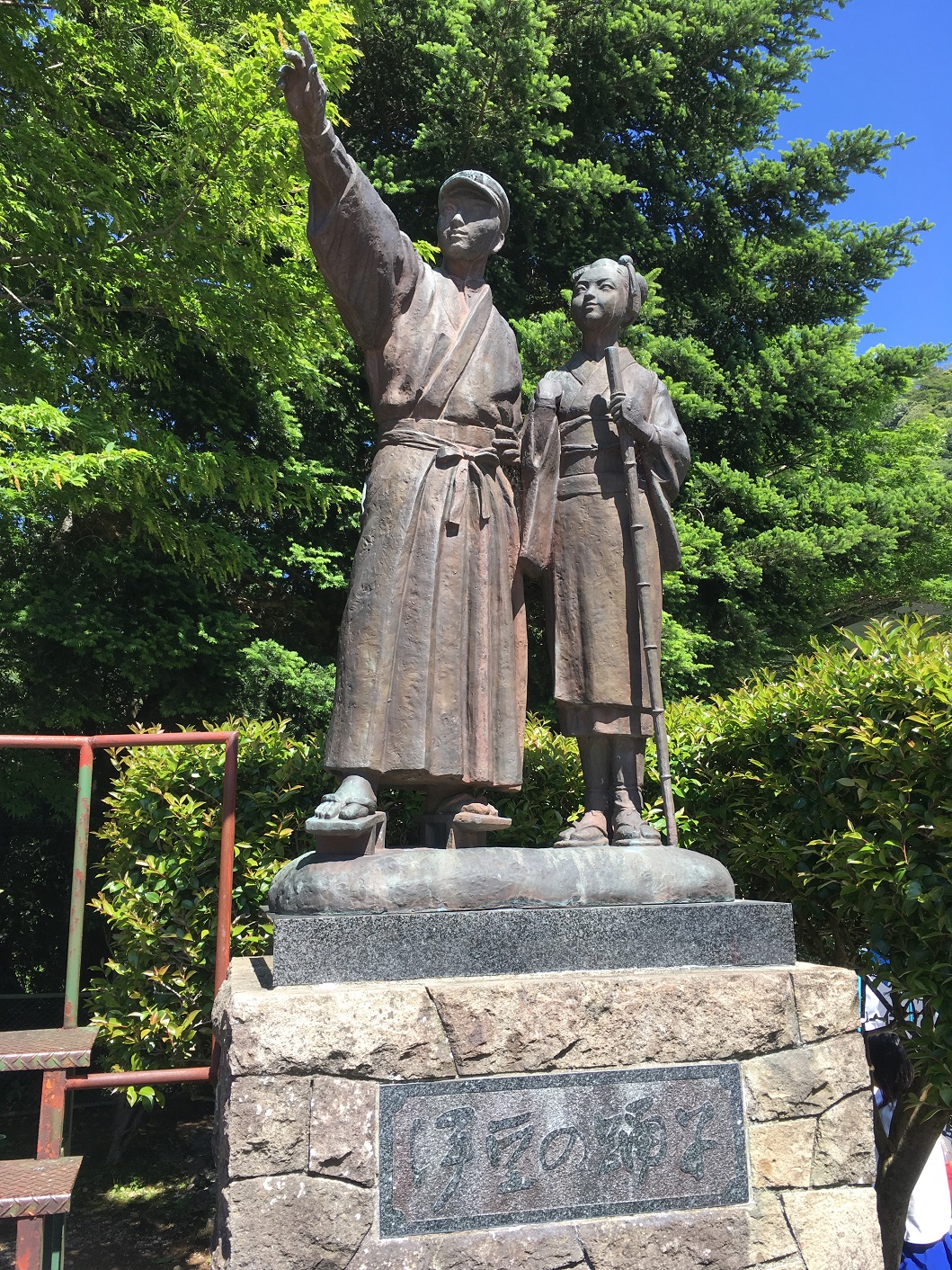 伊豆の踊子の像