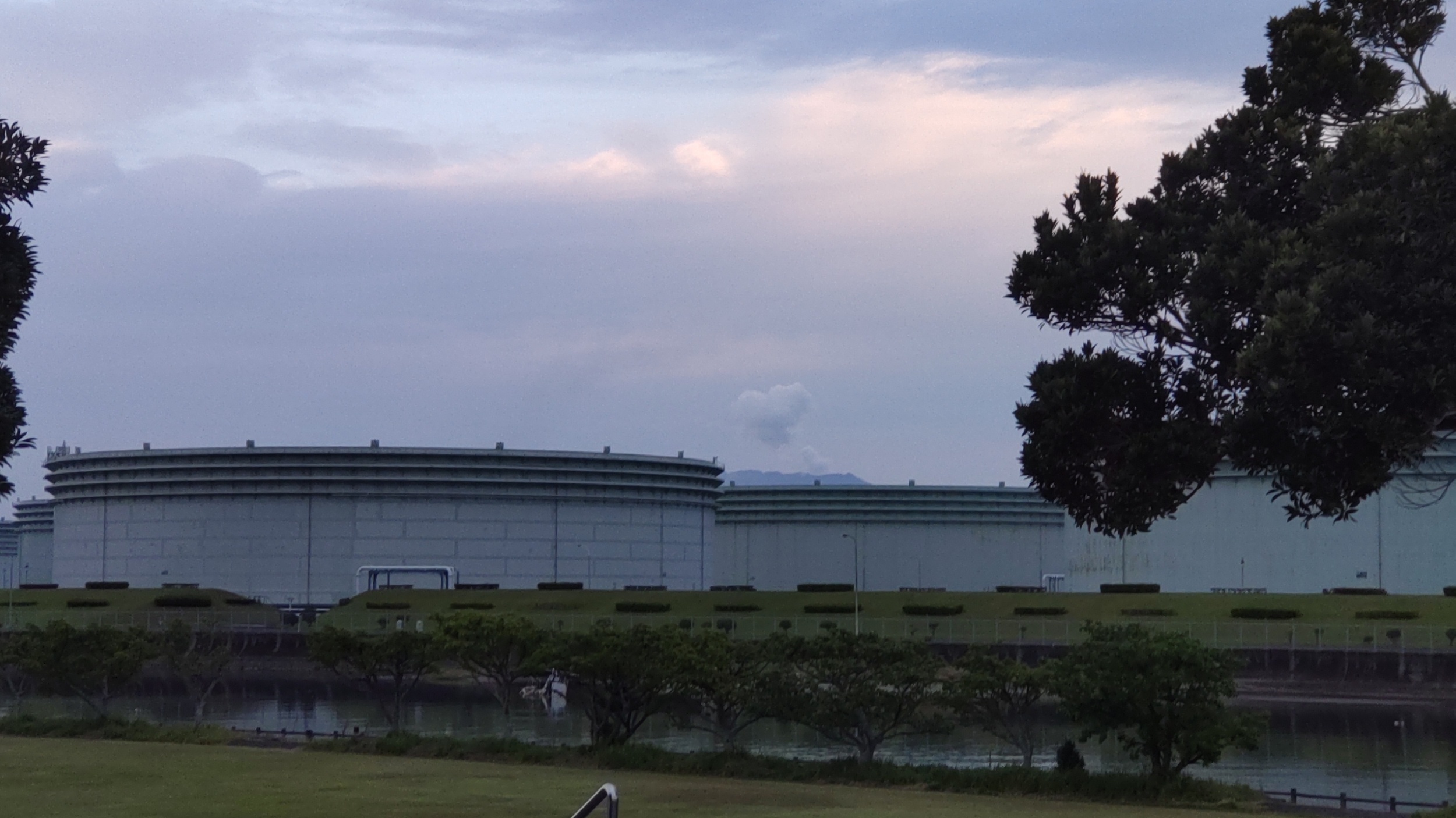 世界最大級の原油の中継備蓄基地