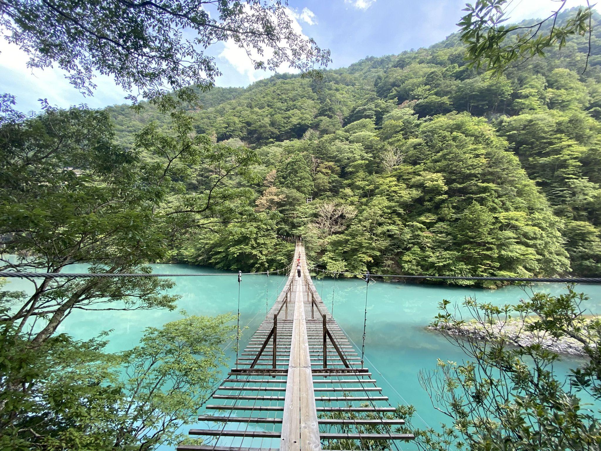 寸又峡の「夢の吊り橋」